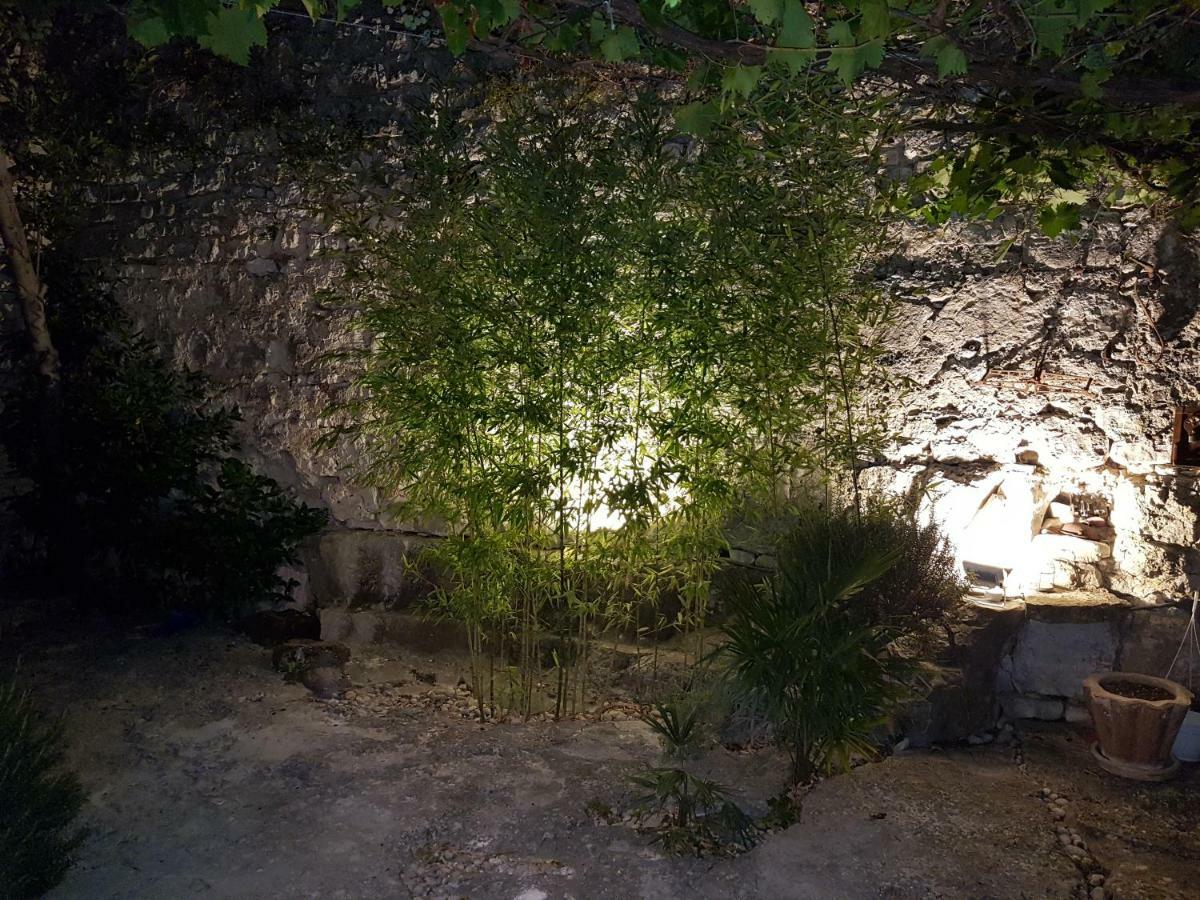 הוילה ורסאר The Istrian מראה חיצוני תמונה